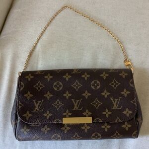 Louis Vuitton Favorite PM